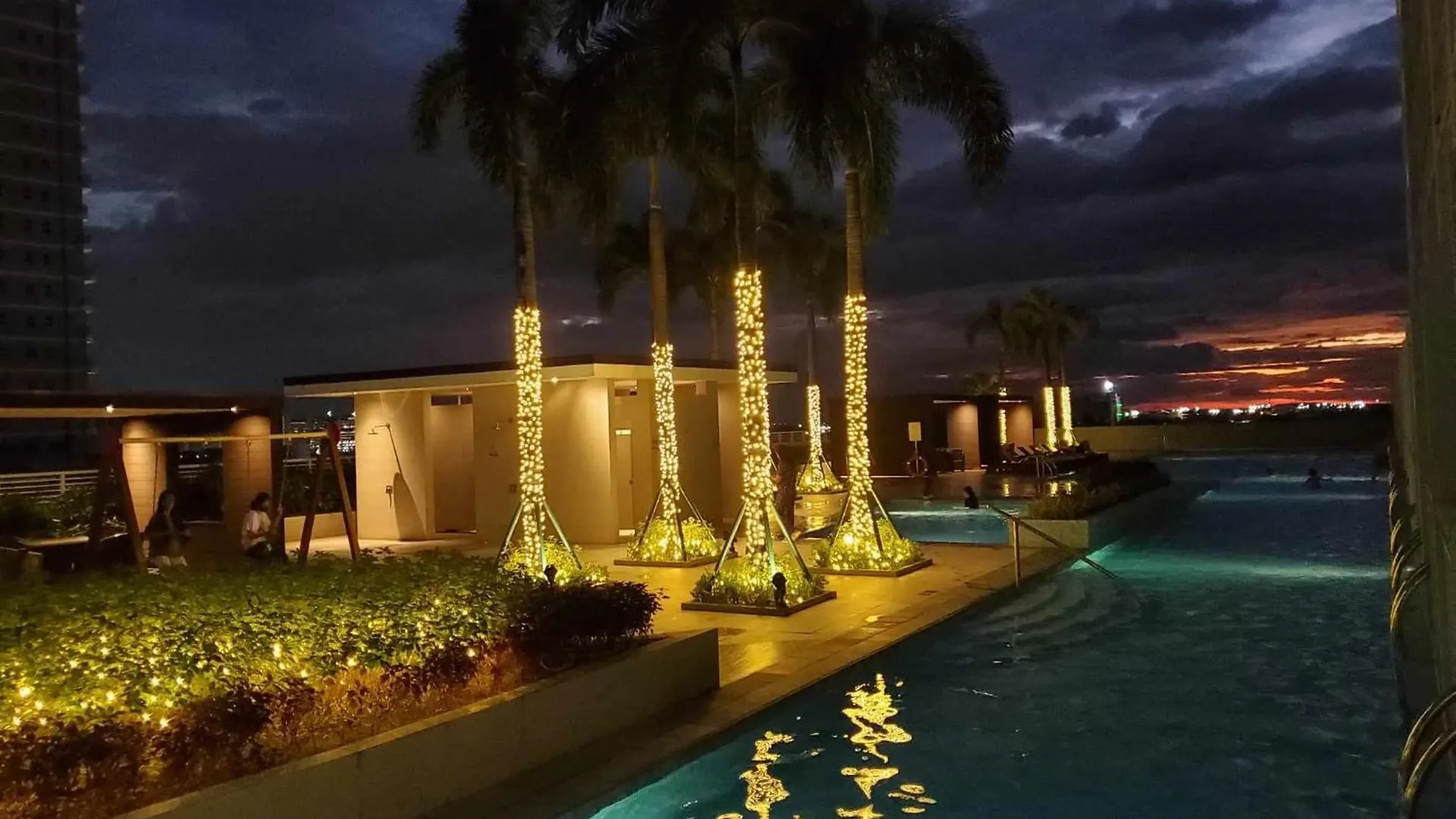 Smdc Breeze Aparthotel Manila